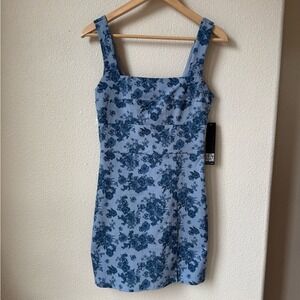Trixxi ‎ mini dress fitted floral tight